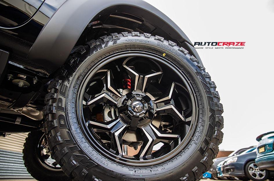 FORD RANGER AVENGER GLOSS BLACK MILLED